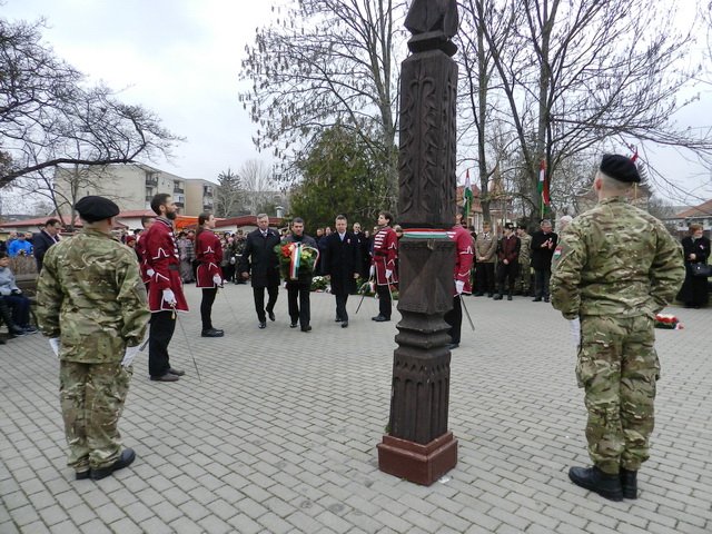 A haza minden előtt 48